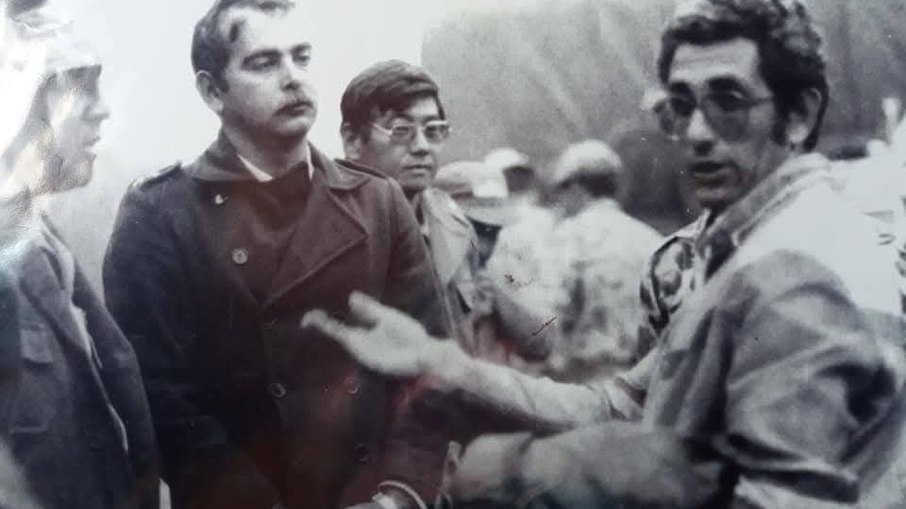 Juan Bernabeu (à direita) e Coronel Airton (à esquerda) em interrogatório na serra Juan Bernabeu (à direita) e Coronel Airton (à esquerda) em interrogatório na serra
