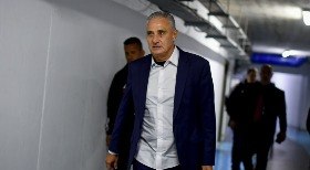 Flamengo cogita demitir Tite? Saiba o que pensa a diretoria