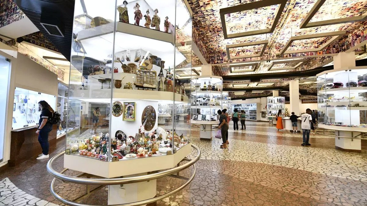 Sala das Promessas - Santuário de Aparecida (SP)