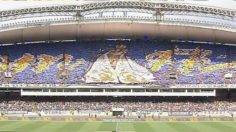 Mosaico da torcida do Remo contra o Flamengo