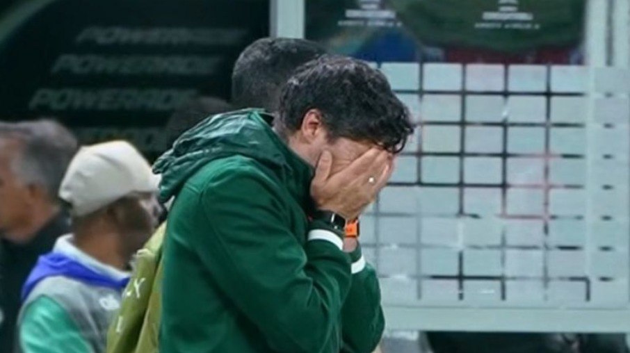 Abel Ferreira emocionado após classificação sobre LDU Abel Ferreira emocionado após classificação sobre LDU