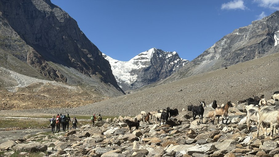 Vale de Shafat, acesso ao Monte Kun