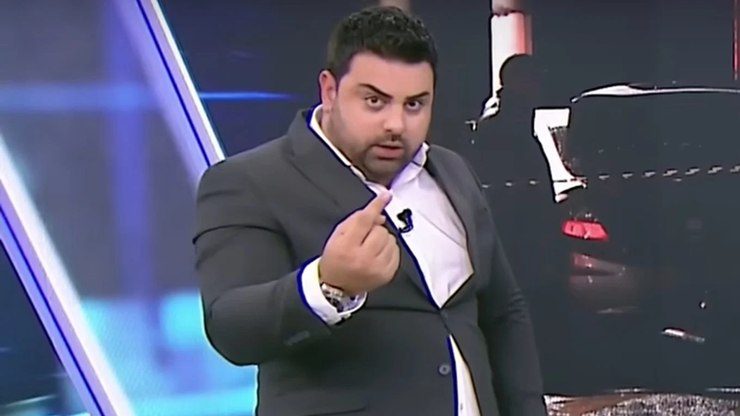 SBT%20tira%20Maced%C3%A3o%20um%20dia%20ap%C3%B3s%20estreia%20no%20T%C3%A1%20na%20Hora