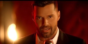 Ricky Martín ganha o "Latin Icon Award", prêmio da MTV VMA