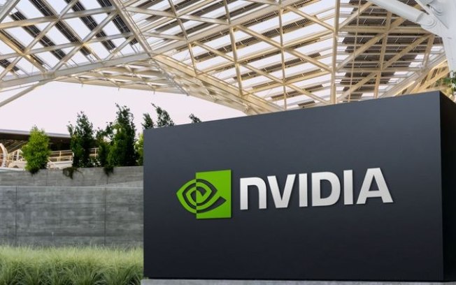 Nvidia registra receita recorde de US$ 18 bilhões graças à IA