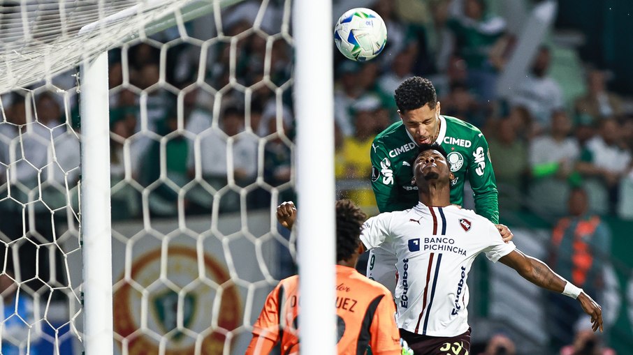 No Allianz Parque lotado, Palmeiras busca virada histórica sobre a LDU No Allianz Parque lotado, Palmeiras busca virada histórica sobre a LDU