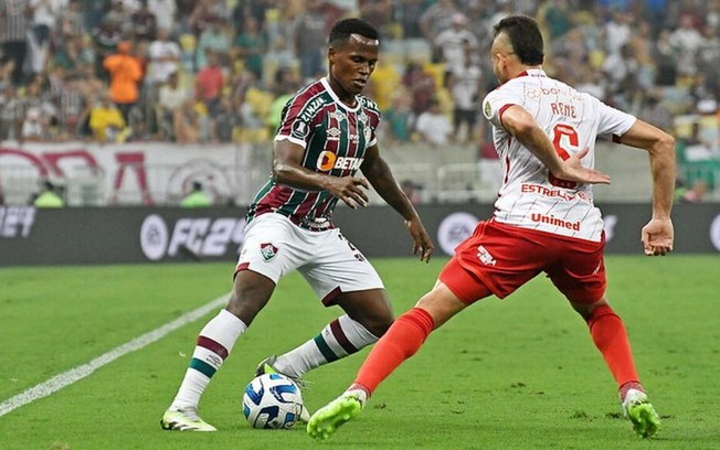 Conmebol multa Fluminense após episódios na Libertadores