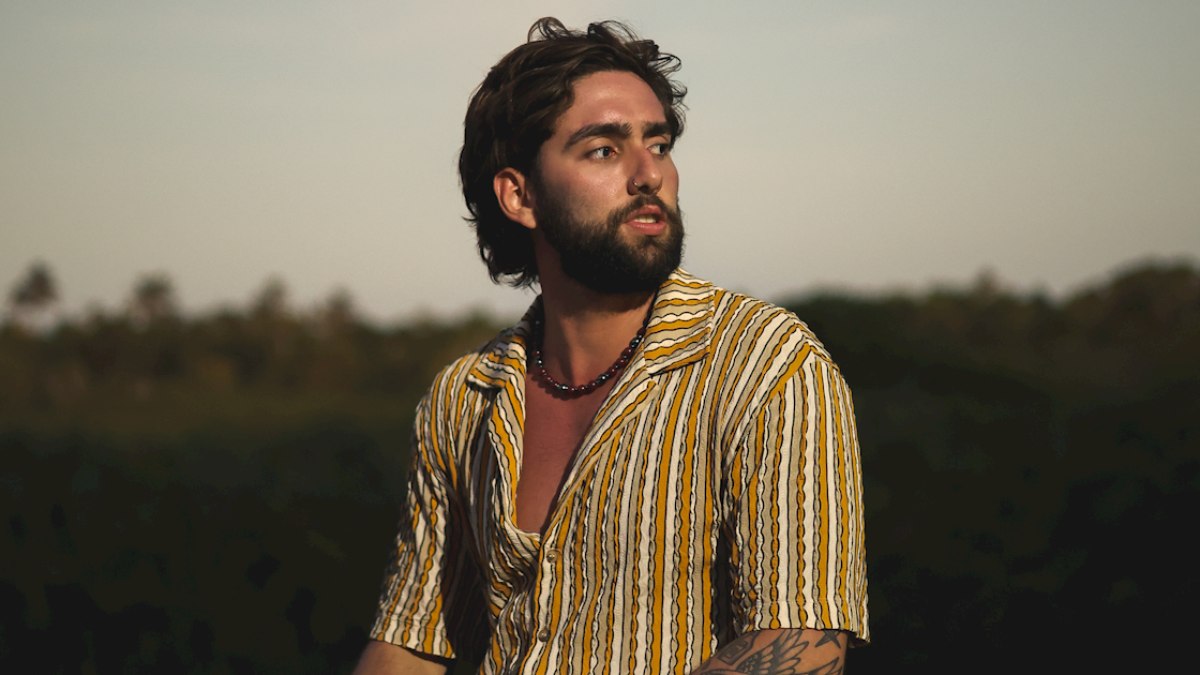 'Maré Nova' chegou e a estreia de Pedro Perez promete renovar o reggae brasileiro 