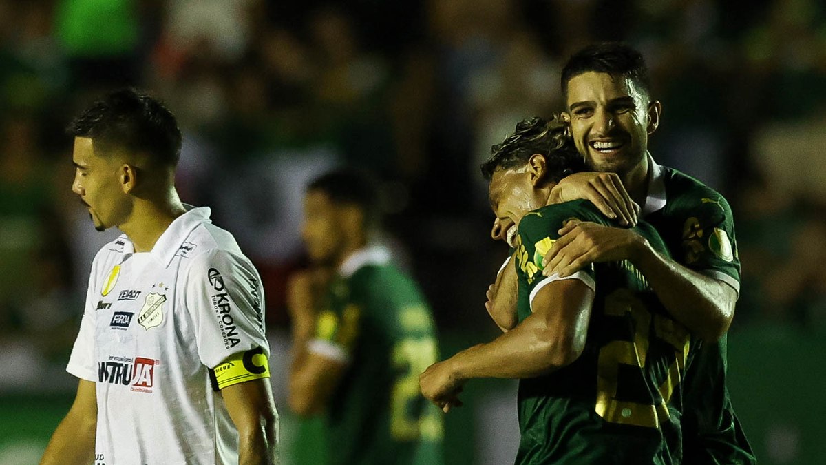 Palmeiras vence a Inter de Limeira pelo Paulistão Palmeiras vence a Inter de Limeira pelo Paulistão