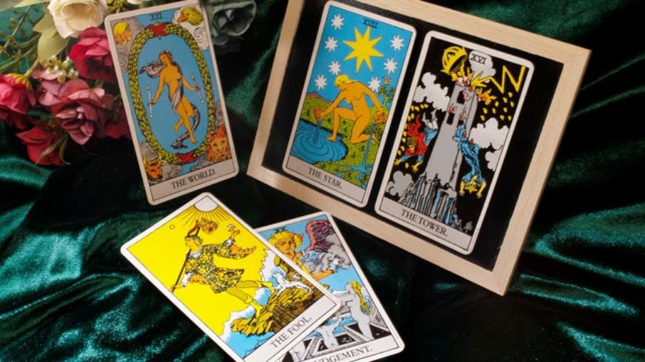 Quem tem medo das cartas do tarot? Veja mitos e verdades