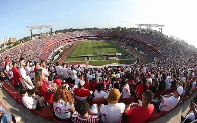 Diretoria do São Paulo diminuirá o preço dos ingressos para o jogo contra o Athletico-PR