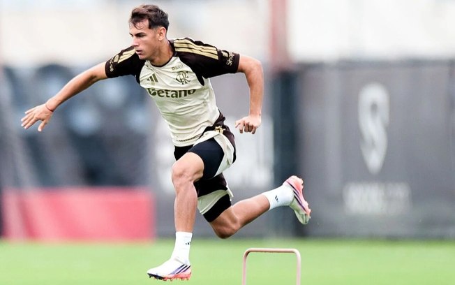 Joaquín Freitas pode se adaptar ao Flamengo durante longa paralisação do futebol Joaquín Freitas pode se adaptar ao Flamengo durante longa paralisação do futebol