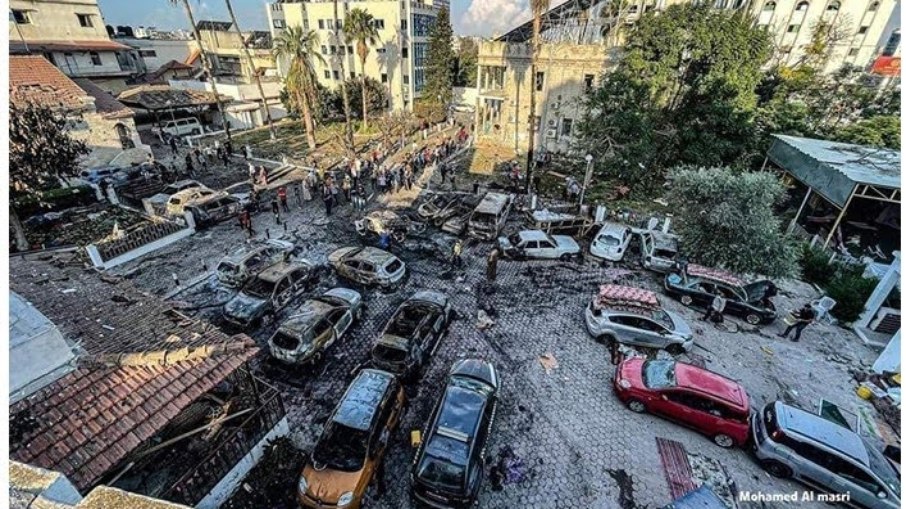 Ao contrário do que informou o Hamas, a explosão no hospital Al-Ahli foi causada por um míssil lançado pela Jihad Islâmica, e não pelo exército israelense Ao contrário do que informou o Hamas, a explosão no hospital Al-Ahli foi causada por um míssil lançado pela Jihad Islâmica, e não pelo exército israelense