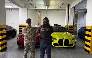 PF apreende carros de luxo ligados ao careca do INSS