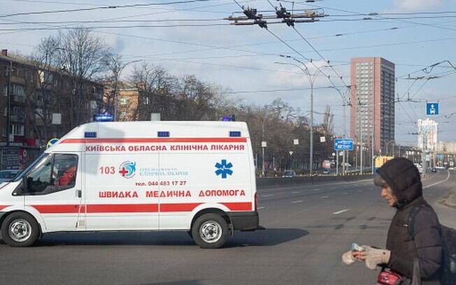 Guerra gera alerta de falta de oxigênio para tratar pacientes com covid na Ucrânia