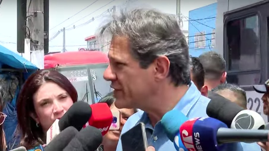 Fernando Haddad (PT) comentou o tiroteio em Paraisópolis que interrompeu a agenda de Tarcísio de Freitas (Republicanos) no local