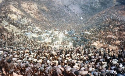 Serra Pelada: a história da maior corrida do ouro a céu aberto do Brasil