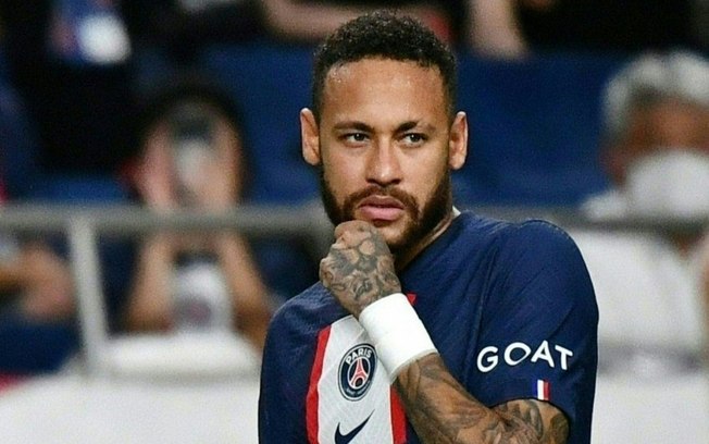 Neymar comenta especulações e diz se pretende deixar o PSG
