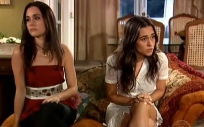 Paula e Taís (Alessandra Negrini) em 