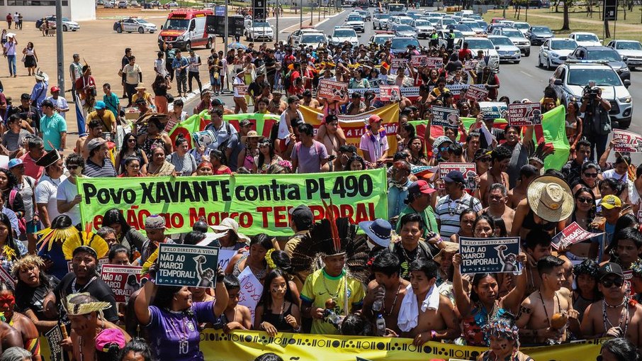 Manifestação organizada por lideranças indígenas.