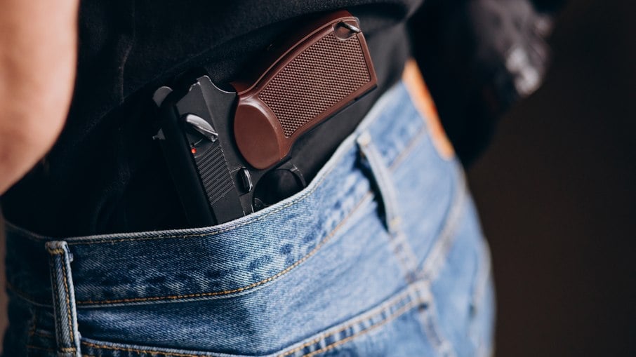 Atualmente, 25 estados permitem que as pessoas carreguem armas fora de casa