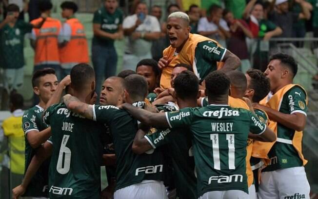 Palmeiras faz oito e registra a maior goleada do Allianz Parque e de sua história na Libertadores