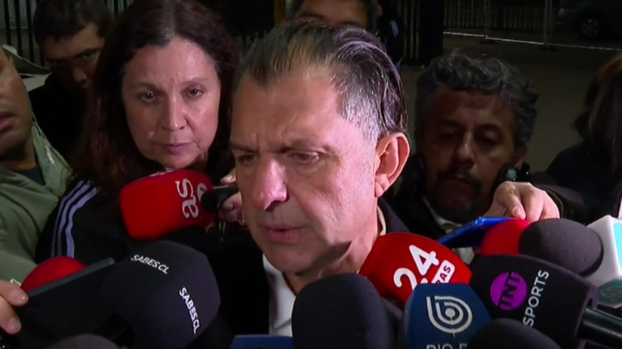 Presidente do Colo-Colo se pronuncia após mortes na LIbertadores Presidente do Colo-Colo se pronuncia após mortes na LIbertadores