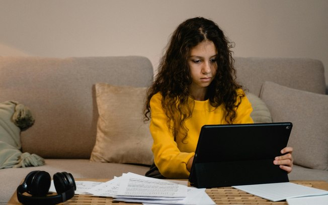 Novas tecnologias redefinem a educação acadêmica e emocional