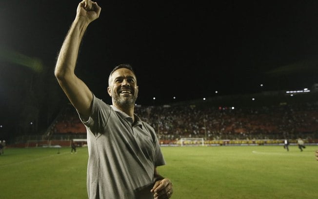 Artur Jorge elogia a atitude e a mentalidade do Botafogo: “um jogo muito competente da equipe”