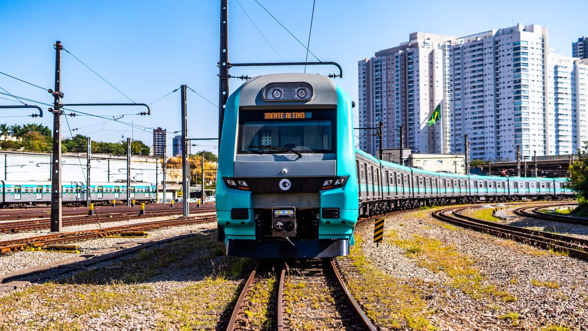 GP de SP 2026: veja como ir de trem expresso para Interlagos