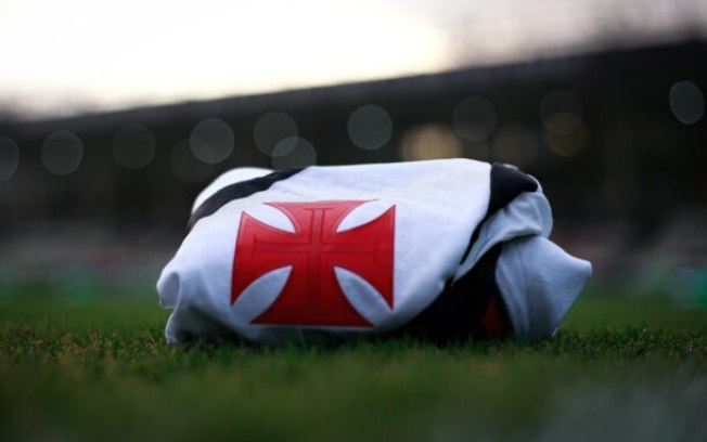 Vasco deverá ter outro fornecedor de material esportivo a partir de 2026 Vasco deverá ter outro fornecedor de material esportivo a partir de 2026