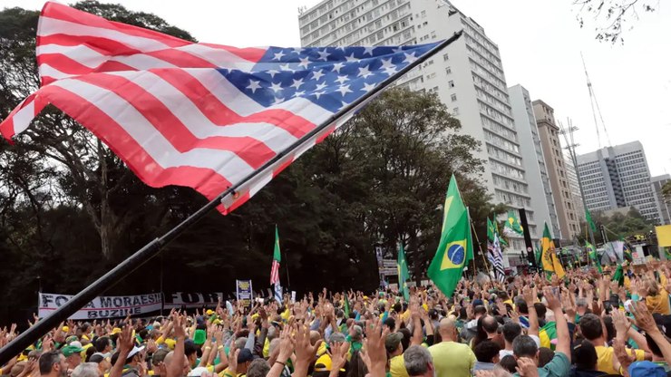 Atos pró-Bolsonaro pedem anistia em 24 capitais&nbsp;no 07 de Setembro