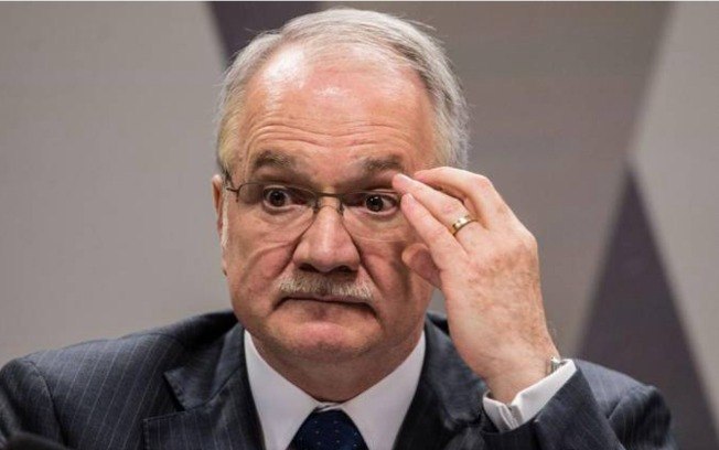 Luiz Edson Fachin. Luiz Edson Fachin.