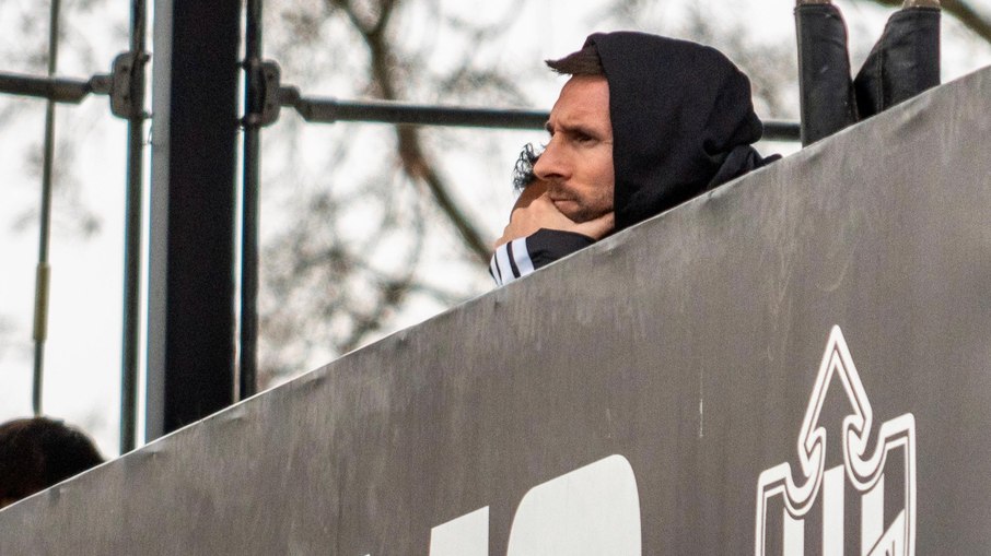 Messi surpreende e marca presença em jogo da 4ª divisão argentina Messi surpreende e marca presença em jogo da 4ª divisão argentina