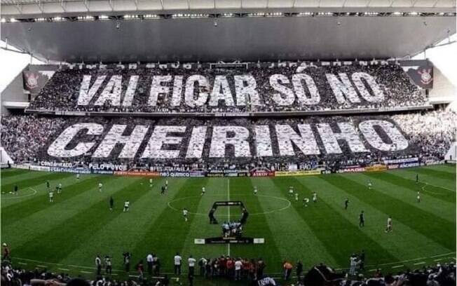 A derrota do Corinthians na final da Copa do Brasil animou os rivais na internet