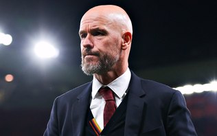 Antigo desafeto de Cristiano Ronaldo, Ten Hag cai após 3 jogos