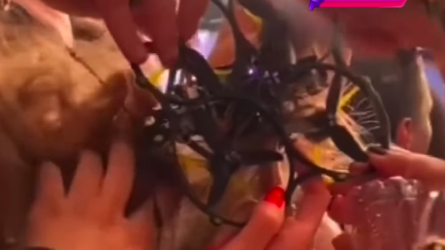 Drone do Alok se enrosca em cabelo de fã