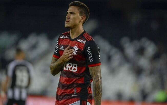 VP do Flamengo se posiciona sobre interesse do Palmeiras em Pedro e afirma: 'Ele não está triste, não'