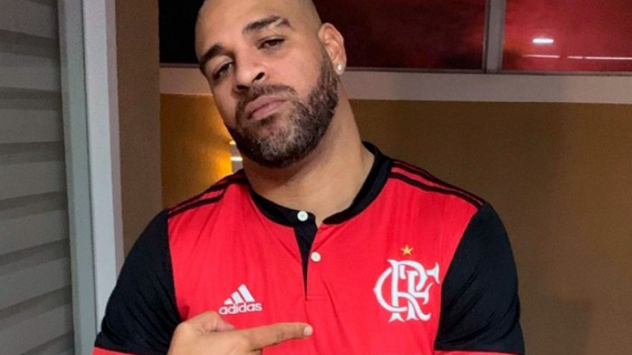 Ídolo do Flamengo, Adriano Imperador postou vídeo inusitado nas redes sociais