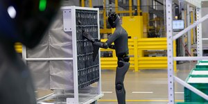 BMW coloca robô humanoide para trabalhar em fábrica