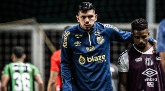João Paulo tem grave lesão e não joga mais este ano pelo Santos