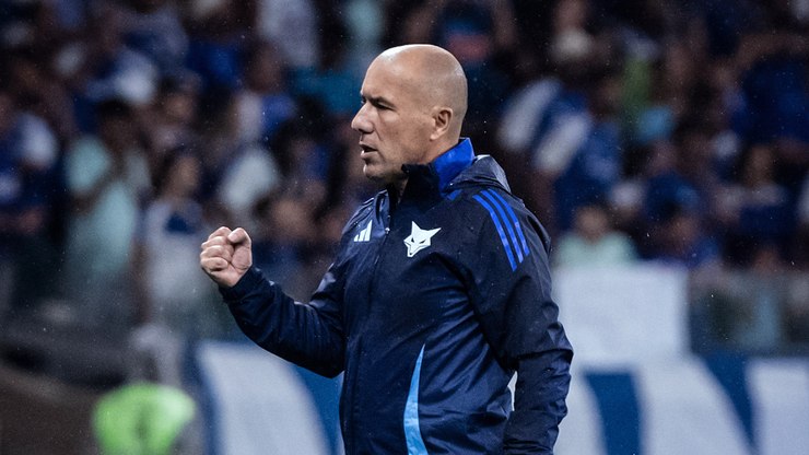 Jardim relembra passado recente do Cruzeiro: "Não teve Top-4"