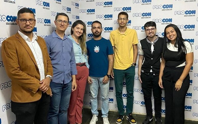 PROCON São Carlos instrui equipe de Araraquara para otimização de atendimento