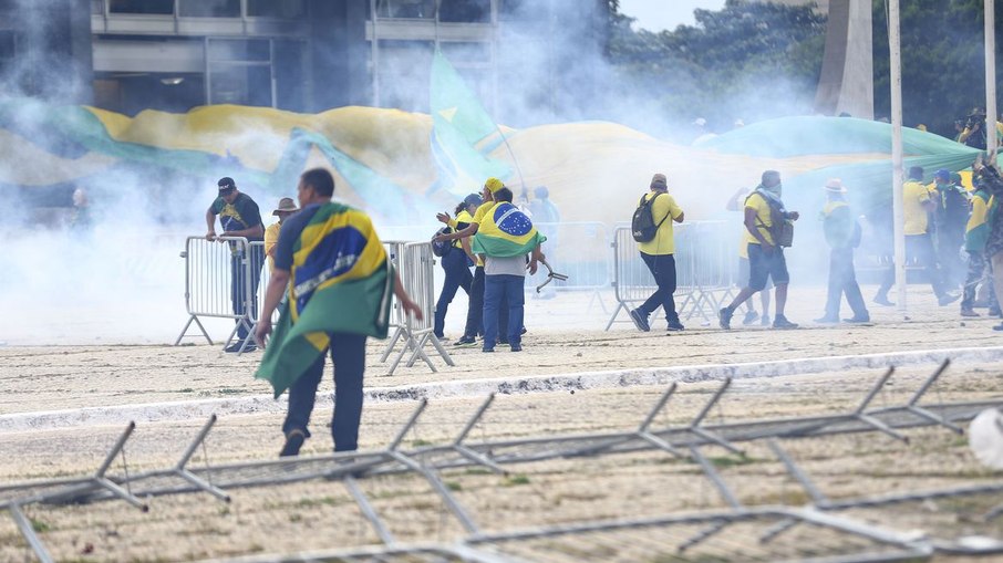 Atos antidemocráticos registrados em 8 de janeiro, em Brasília