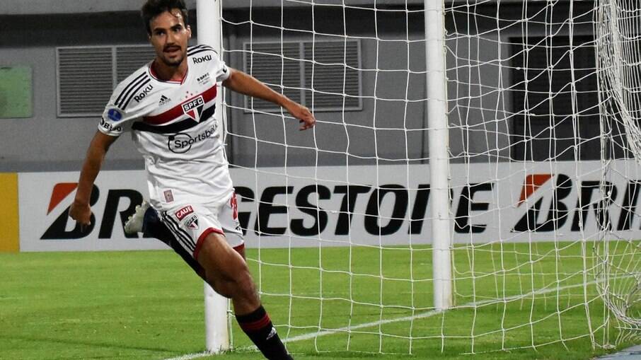 Igor Gomes abriu o placar para o São Paulo contra o Jorge Wilstermann