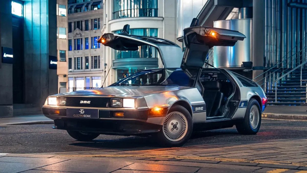 DeLorean DMC-12 do 'De Volta para o Futuro' pode se tornar elétrico