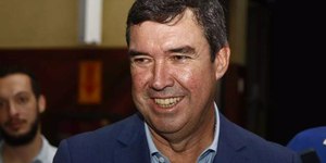 Eduardo Riedel é eleito governador do MS no 1º turno