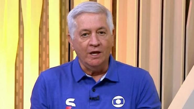 Voz marcante do futebol, Jota Júnior anuncia aposentadoria