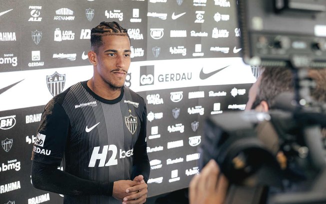 Gabriel Delfim celebrou oportunidade de atuar com frequência pelo Atlético Gabriel Delfim celebrou oportunidade de atuar com frequência pelo Atlético