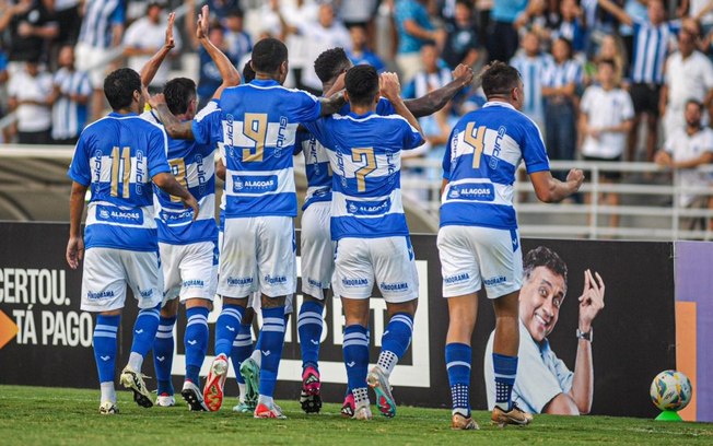 CSA e Penedense ficam no empate na partida de ida da Copa Alagoas e deixa a final aberta